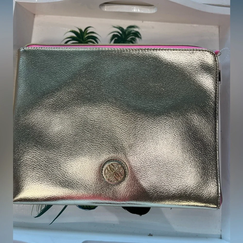Lilly Pulitzer luxury gold travel/tablet/storage Zip Pouch ⭐️Accessory bag⭐️